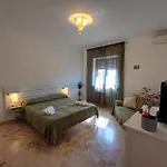 Domus Theresa Iv Vista Ortigia * Συρακούσες